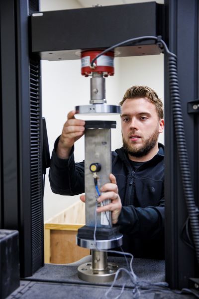 Acoustoelastic effect in steel.